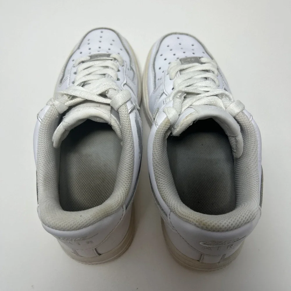 Nike‎ Air Force 1 '07 Low Sneakers Women's Size 5 Triple White DD8959-100